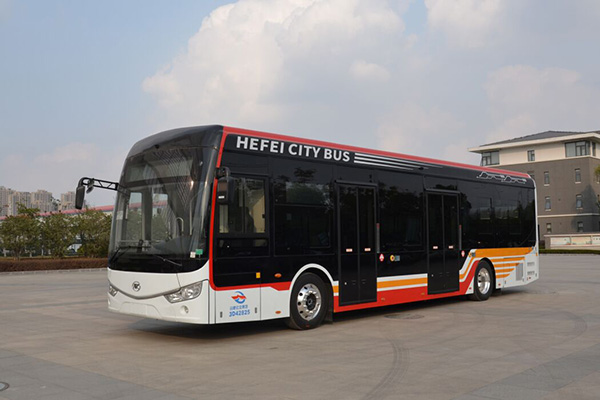 安凯HFF6129G03EV12低地板公交车(纯电动20-46座)