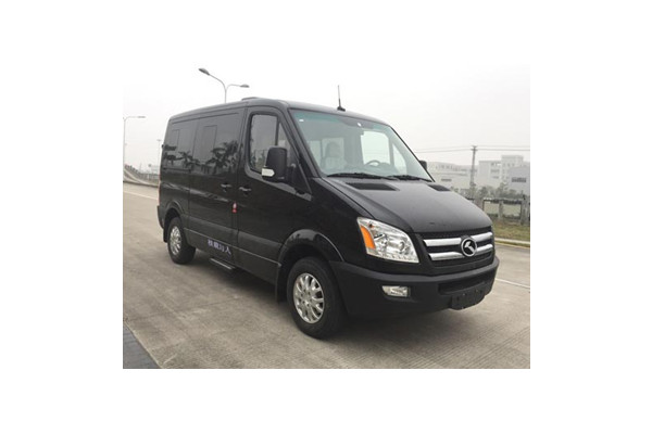 金龙XMQ6533KED5轻型客车(柴油国五10-11座)