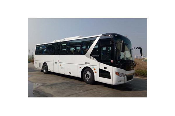 中通LCK6117EVGA3公交车(纯电动24-52座)