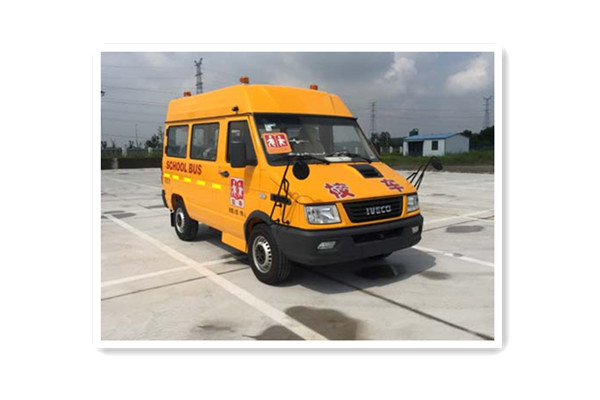 南京依维柯NJ6505YXCA幼儿专用校车(柴油国五18座)