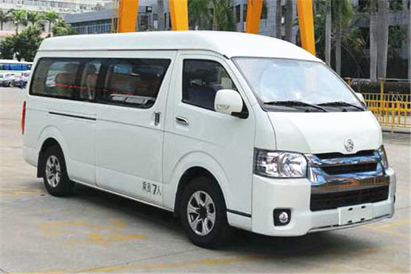 金旅XML5049XSW15商务车(柴油国五4-7座)