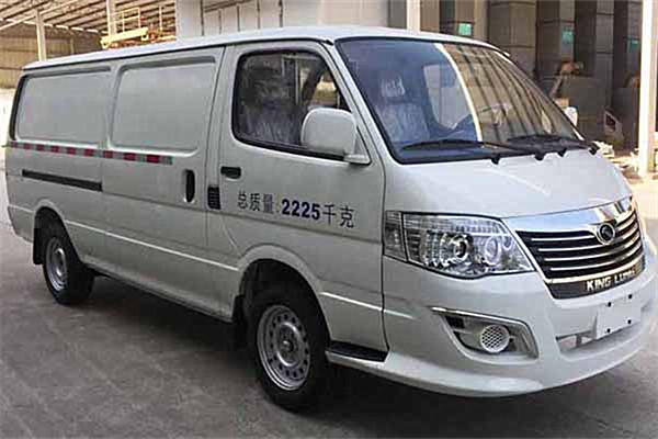 金龙XMQ5020XXY65厢式运输车(汽油国五2-5座)