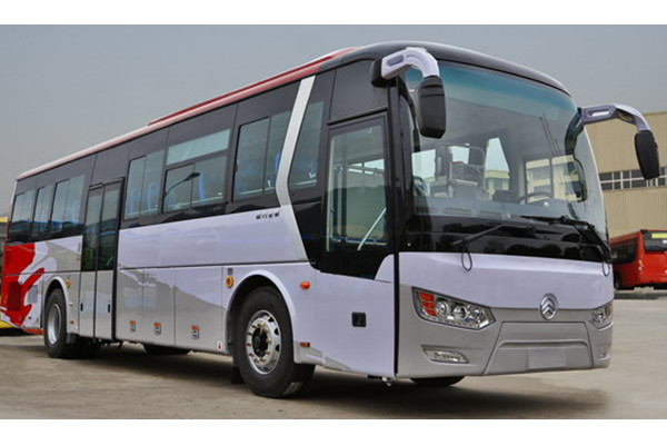 金旅XML6112J15CN公交车（天然气国五24-51座）