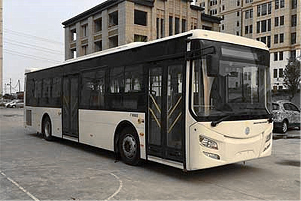广西申龙HQK6109CHEVB1插电式公交车(柴油/电混动国五16-31座)