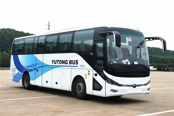 宇通ZK6116H6Z1客车(柴油国六24-50座)