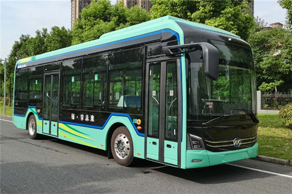 安凯HFF6100E9FCEV32公交车(氢燃料电池19-35座)