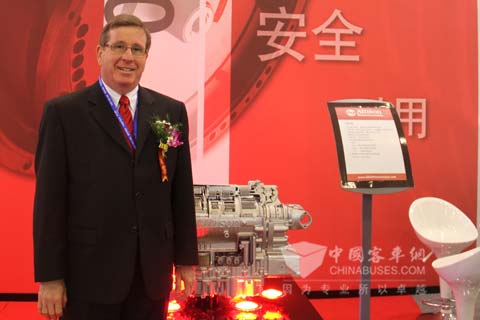 艾里逊变速箱公司国际市场营销、销售及服务副总裁赫德利(Michael Headly)