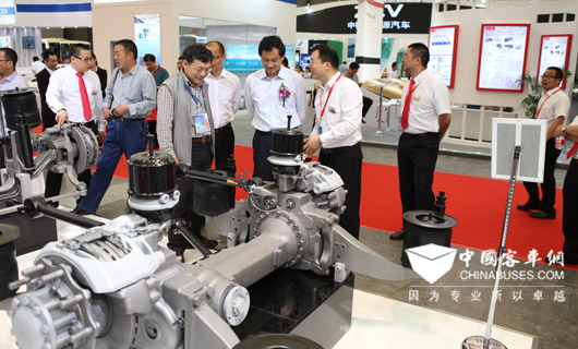 欧瑞康&肯维低地板驱动桥系统BRA132DC90